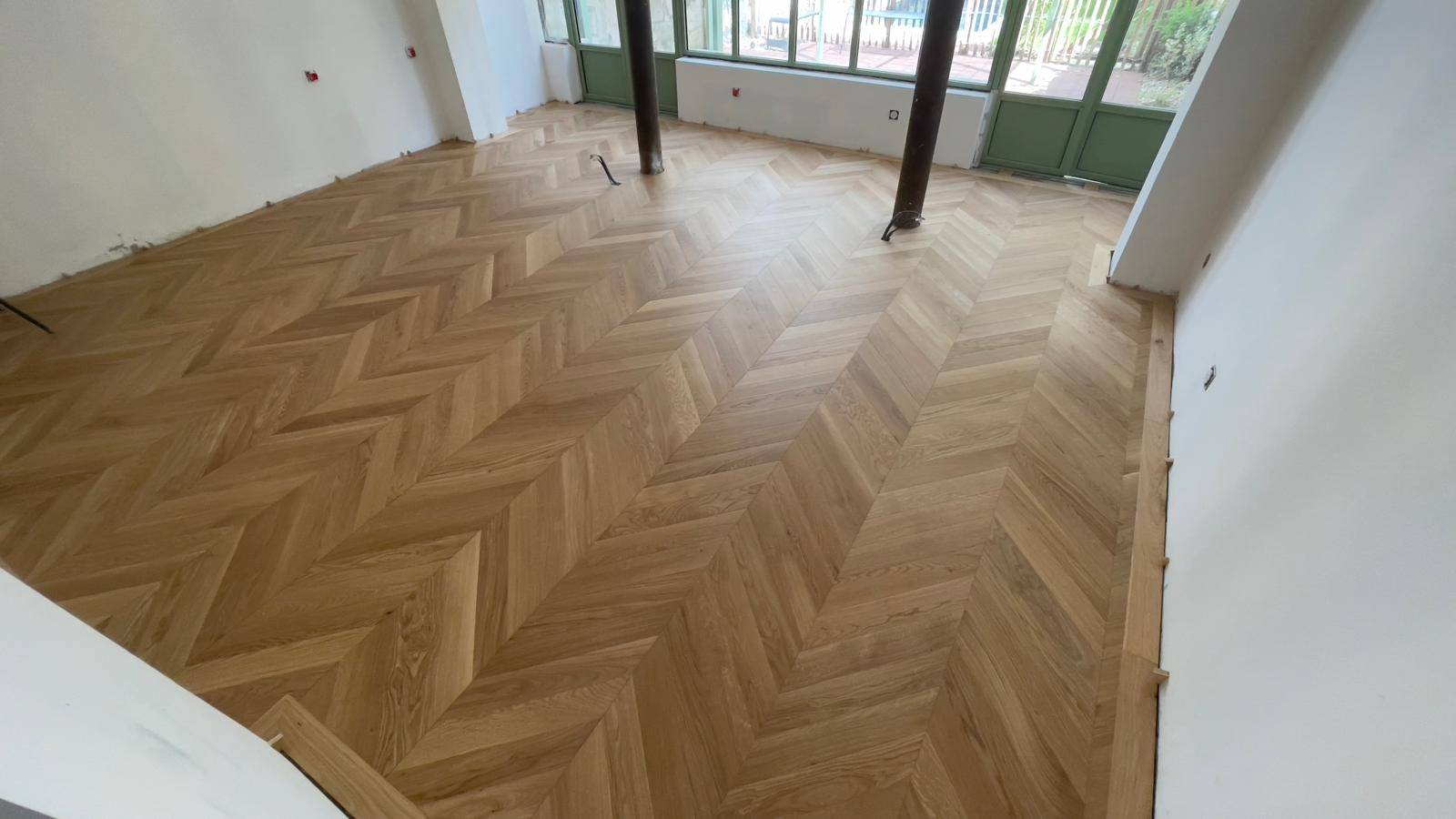 Pose parquet point de Hongrie RM parquet 