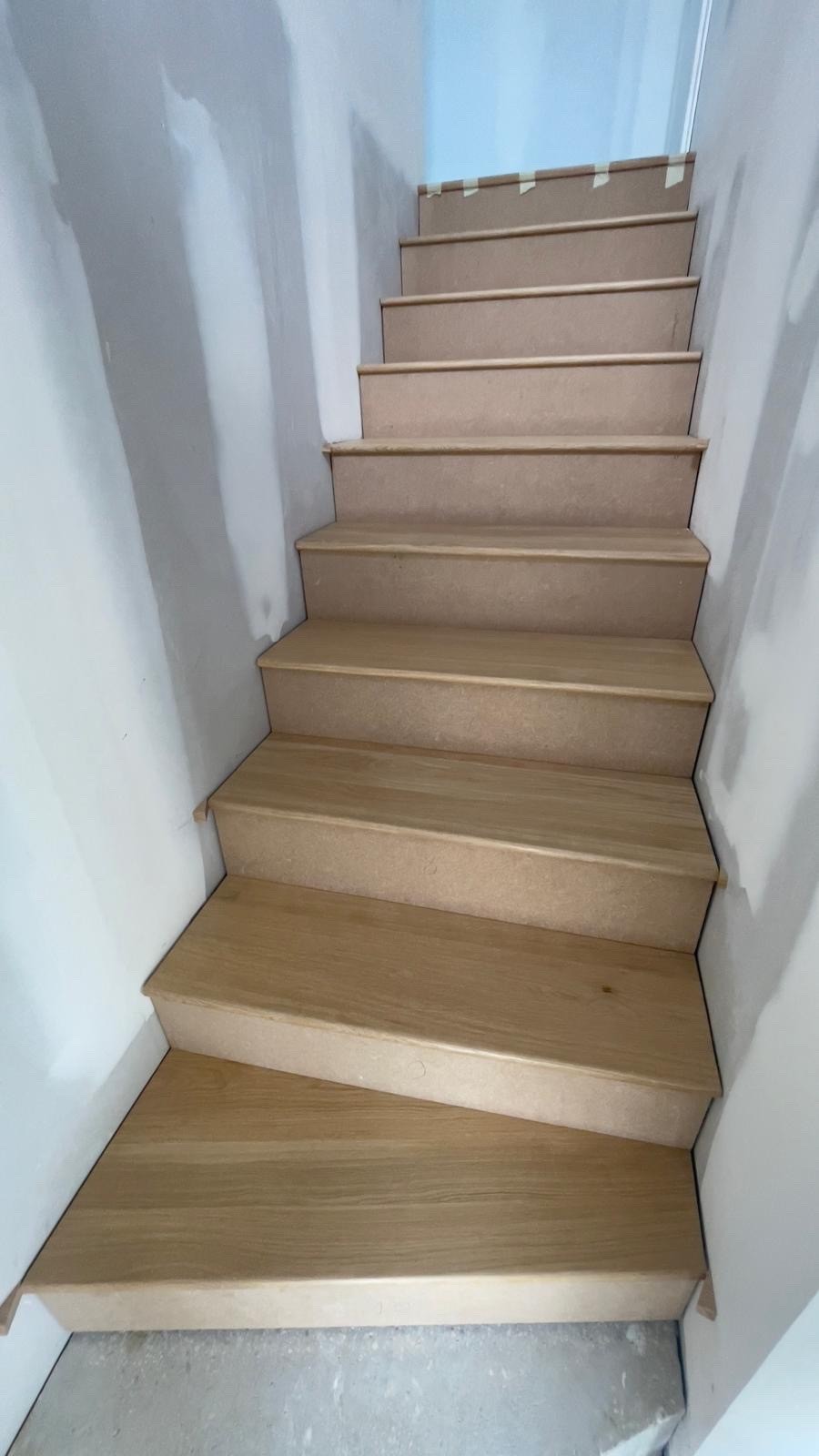 Habillage Escalier en Marche Chêne Massif