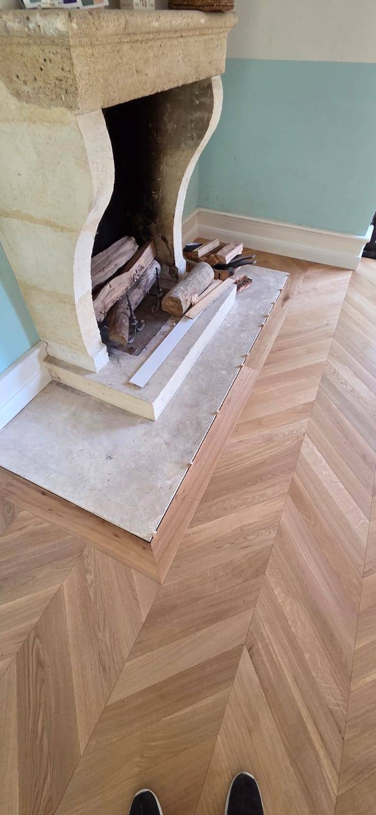 RM Parquet, entreprise spécialiste de la pose de parquet point de Hongrie à Bordeaux et alentours