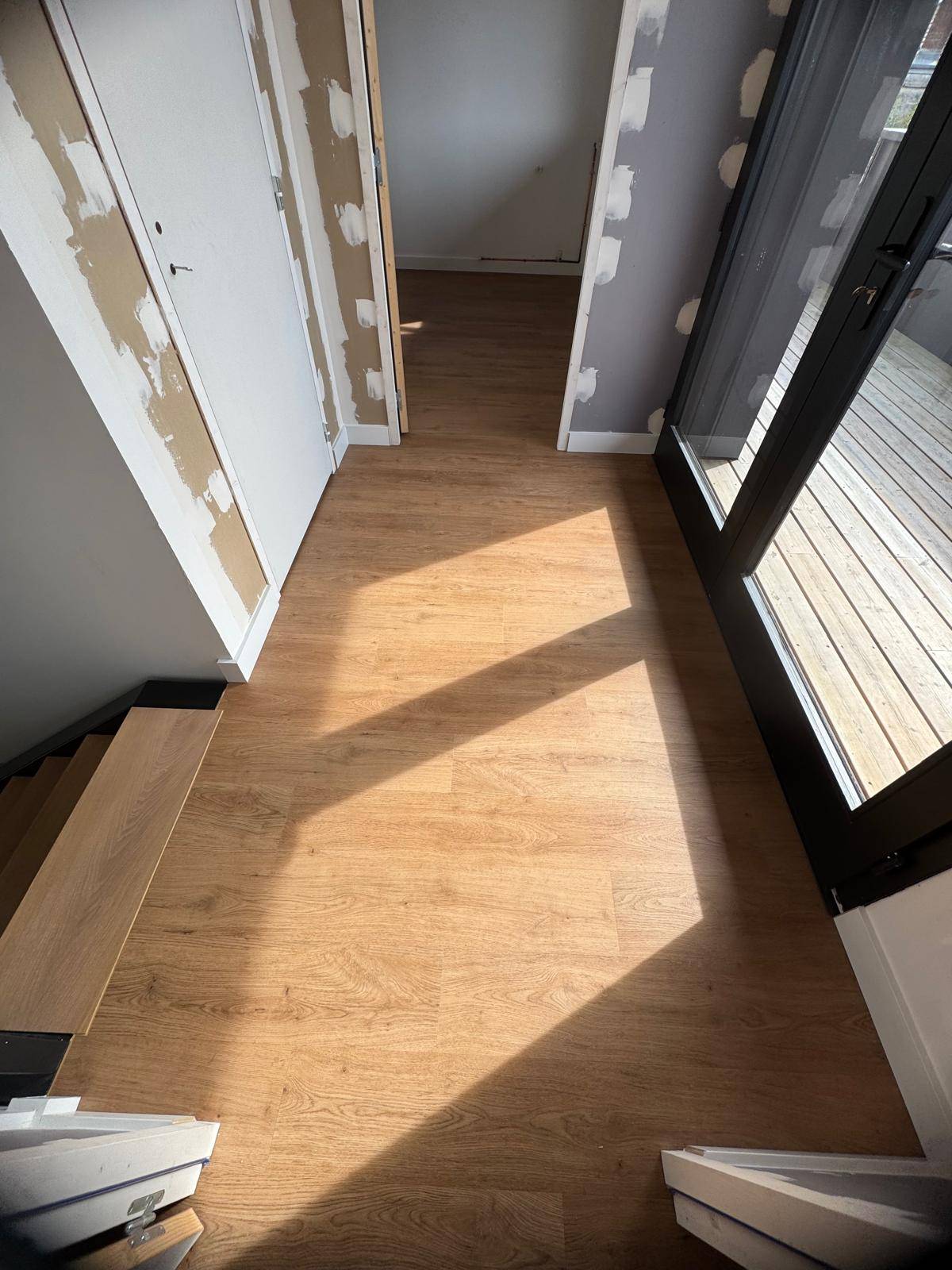 Pose flottante de parquet à Bordeaux : rapide, esthétique et pratique pour tous les espaces.