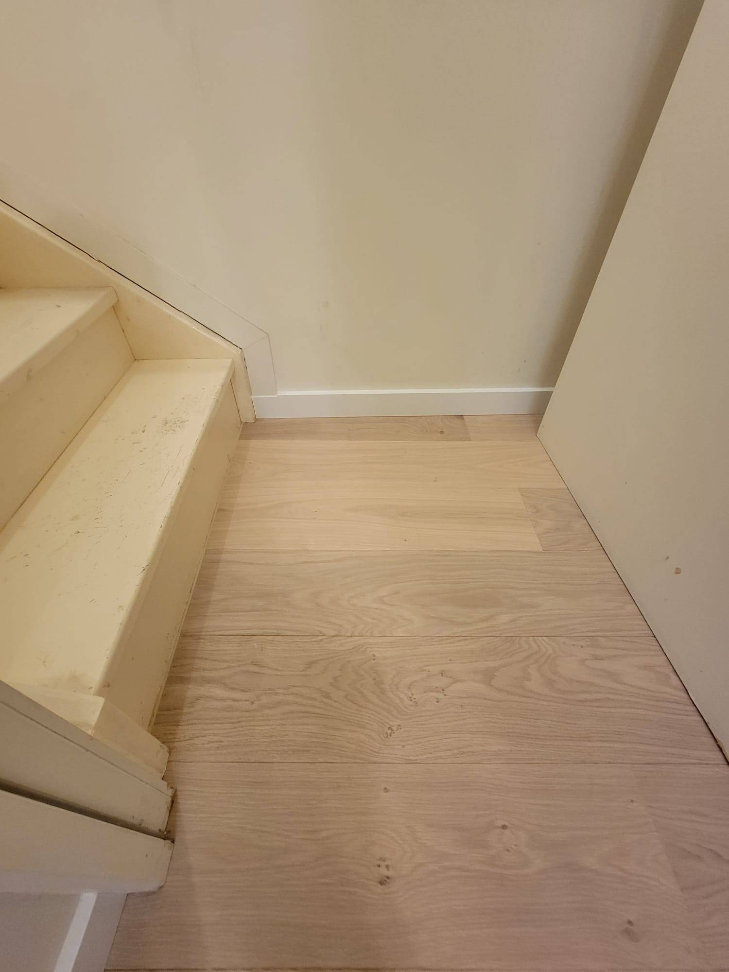 Installation de parquet ABC huilé blanc sur Bordeaux : un sol naturel et durable pour votre intérieur