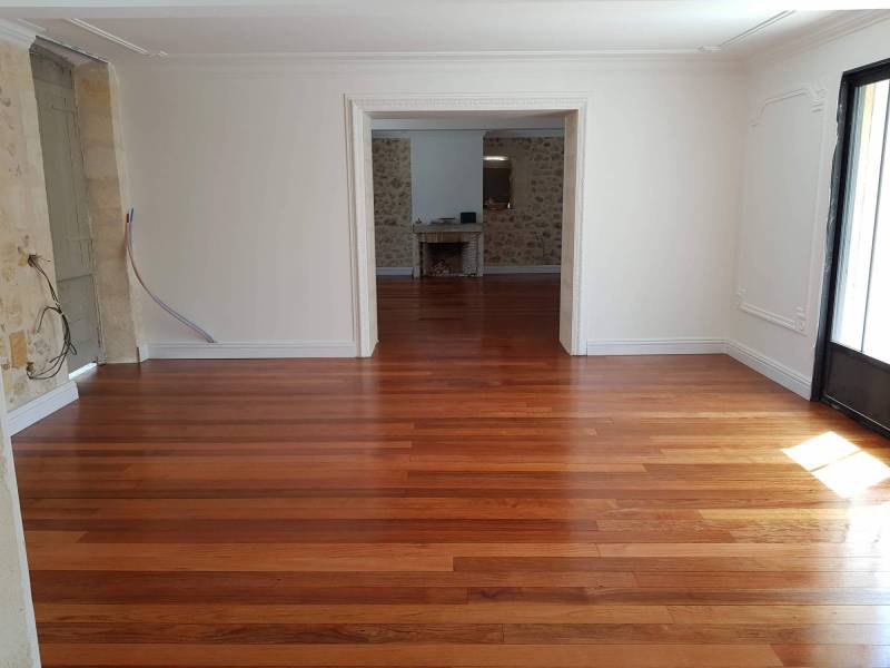 pose d'un parquet exotique jatoba à bordeaux 