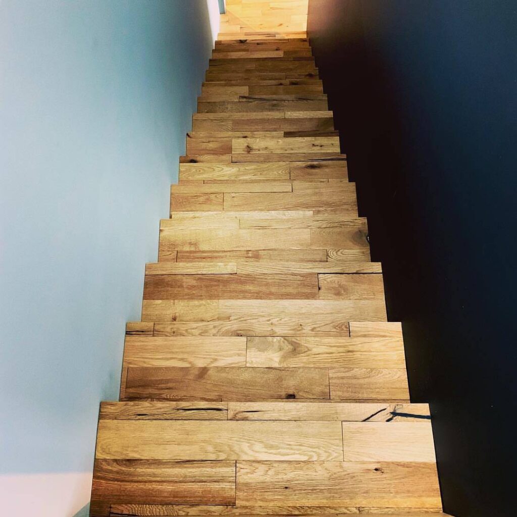 Pose parquet contre collé chêne Kährs Rustic à Pessac