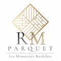 Logo RM PARQUET Les Menuisiers Bordelais avec un losange doré illustrant divers motifs de pose de parquet.